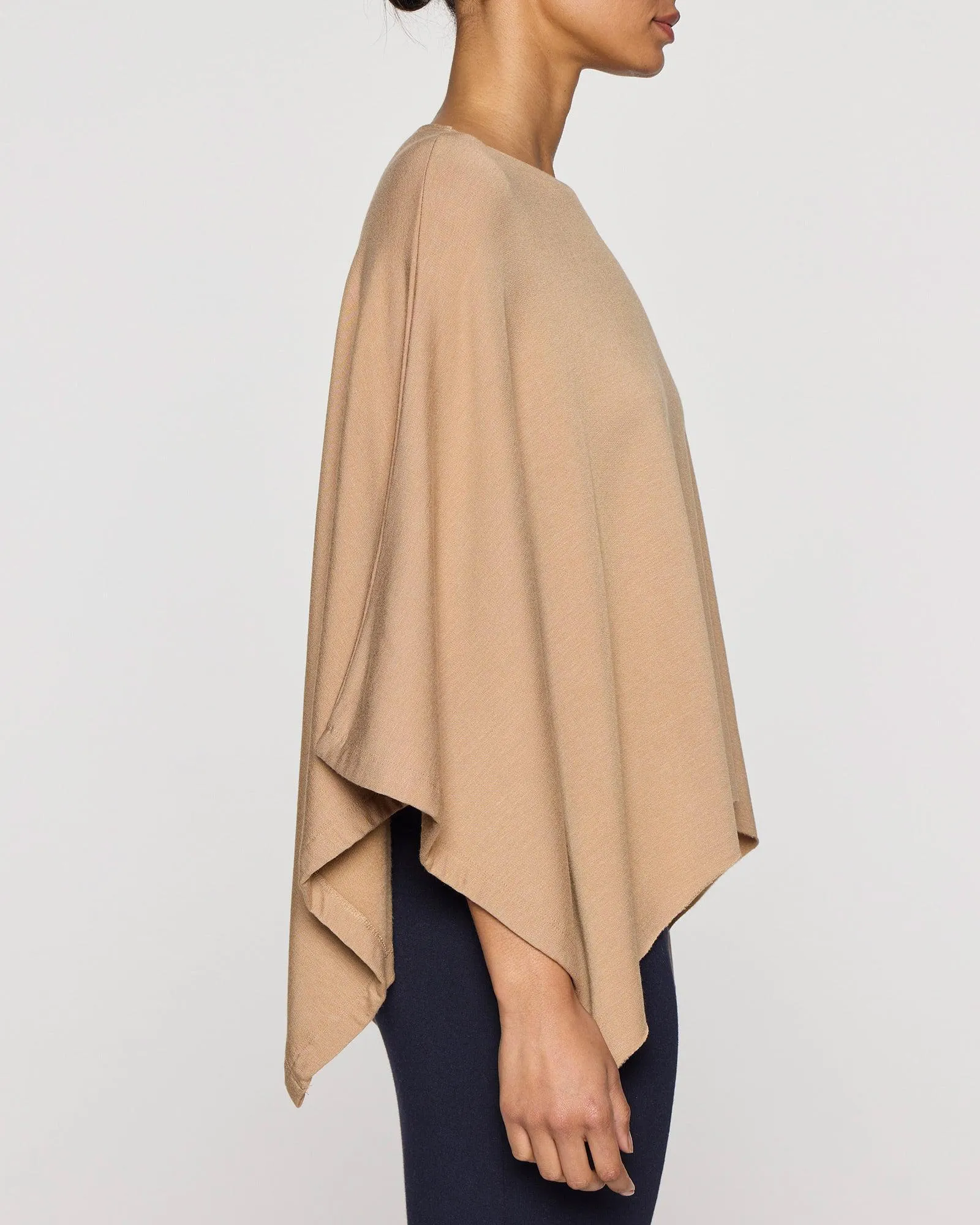 Capsule Poncho