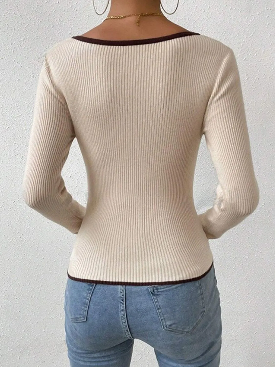 Contrast Trim Long Sleeve Knit Top | Winter Fashion | Classic Fashion