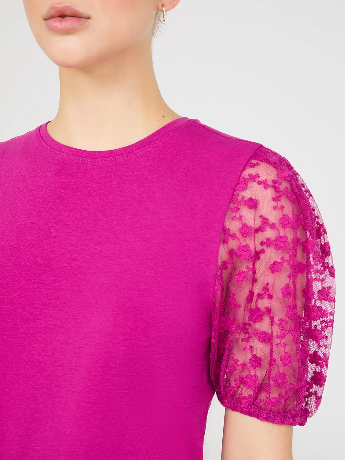 Embroidered Mesh Sleeve T-Shirt