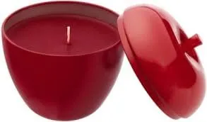 Graidient span ikeaVINTER 2021 Scented candle in metal tin, apple-shaped/Winter apples red9 cm (3 ½ ")