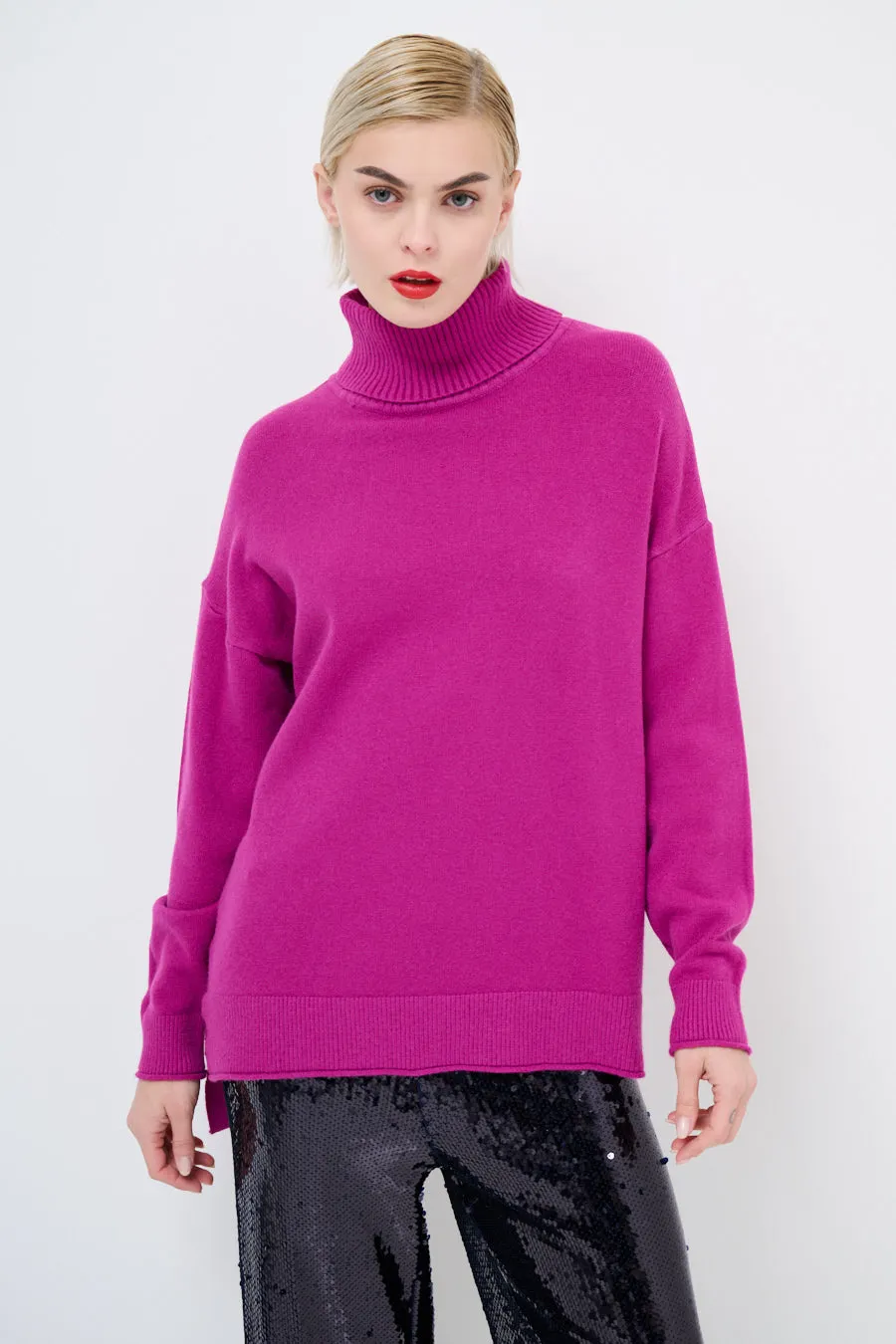 Oversized turtleneck sweater wholesale