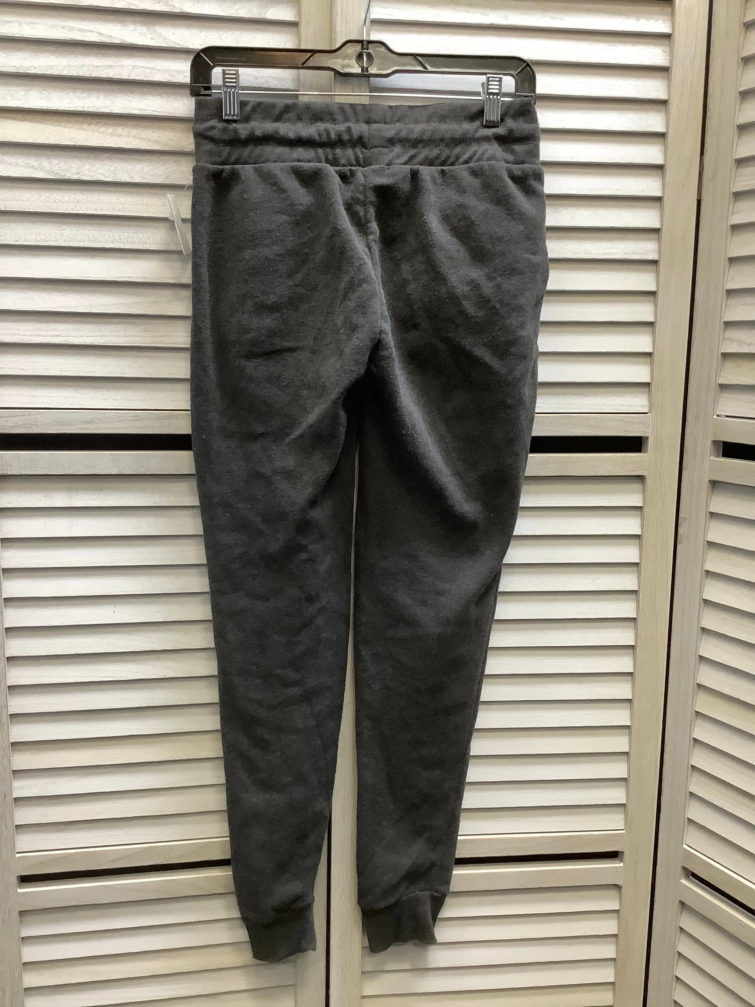 Pants Joggers By Clothes Mentor In Grey, Size: M