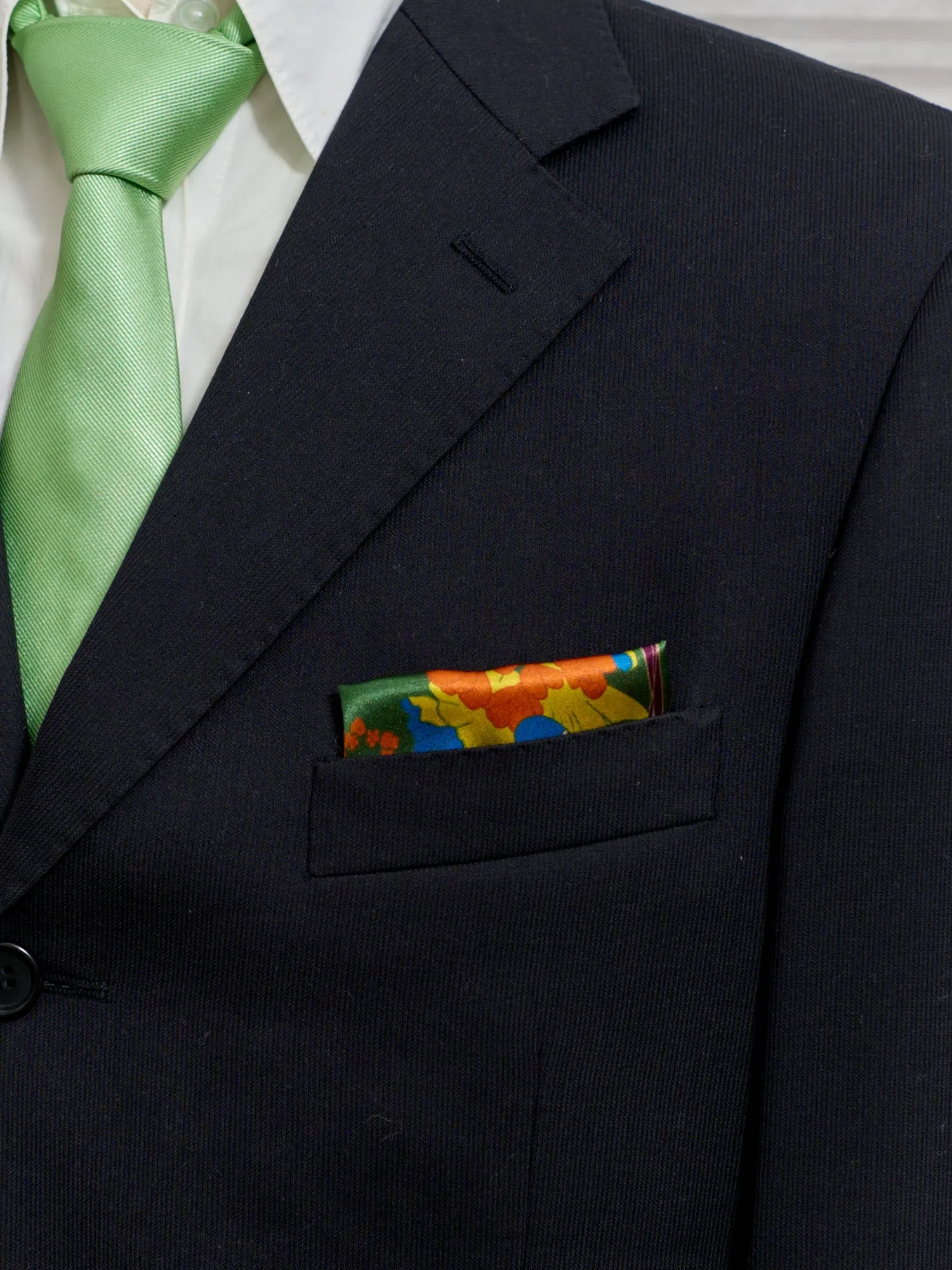 "Los Amores de Frida" Silk Pocket Square - Dark Green