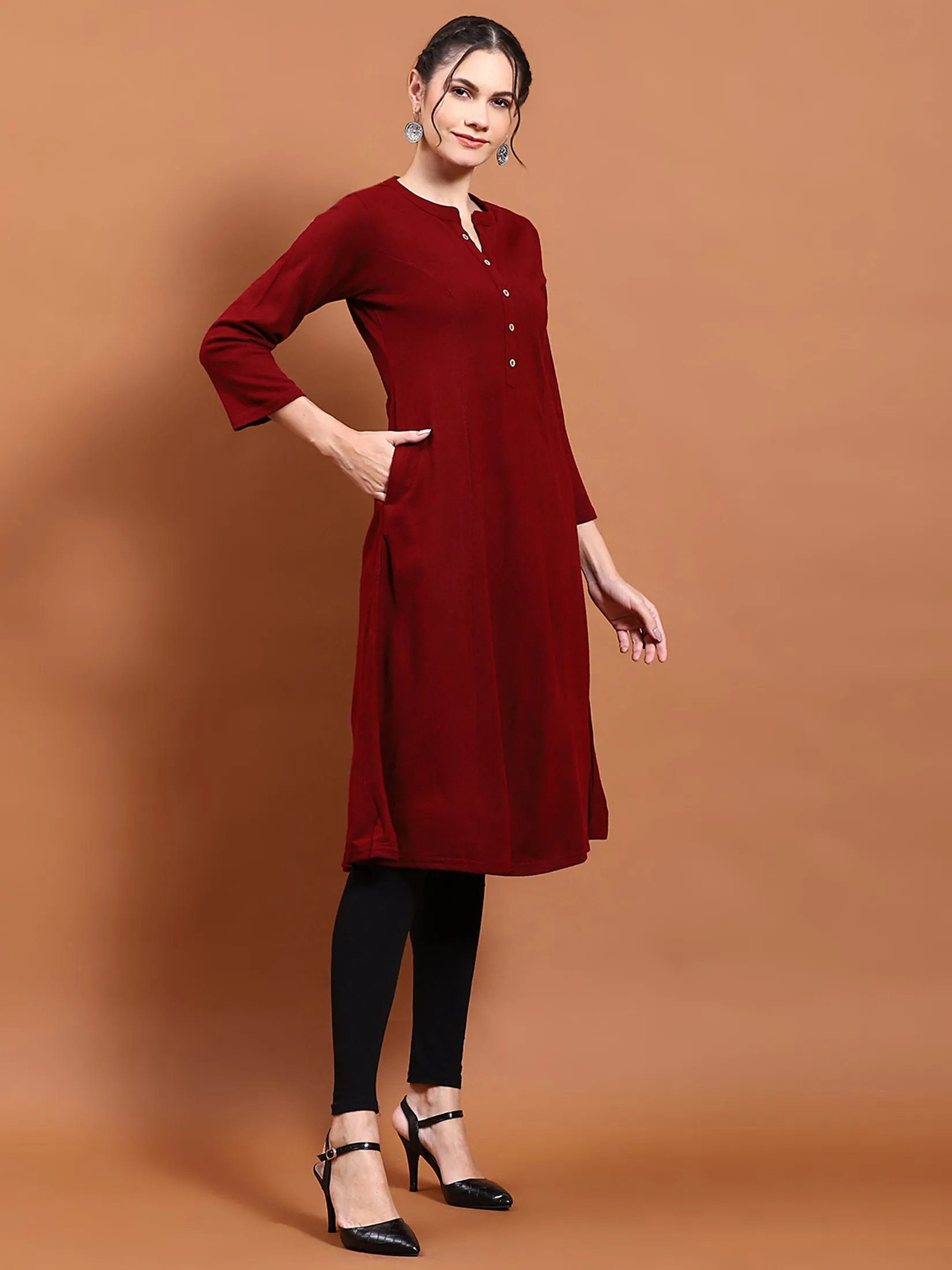 Winter Women Maroon Solid Kurta